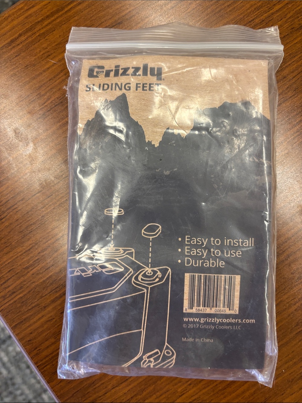 Grizzly Sliding Feet for cooler - Black